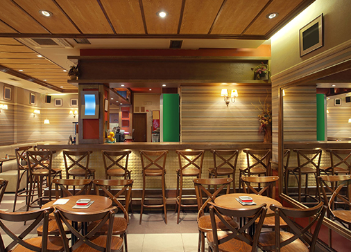 Restaurants & Bars
